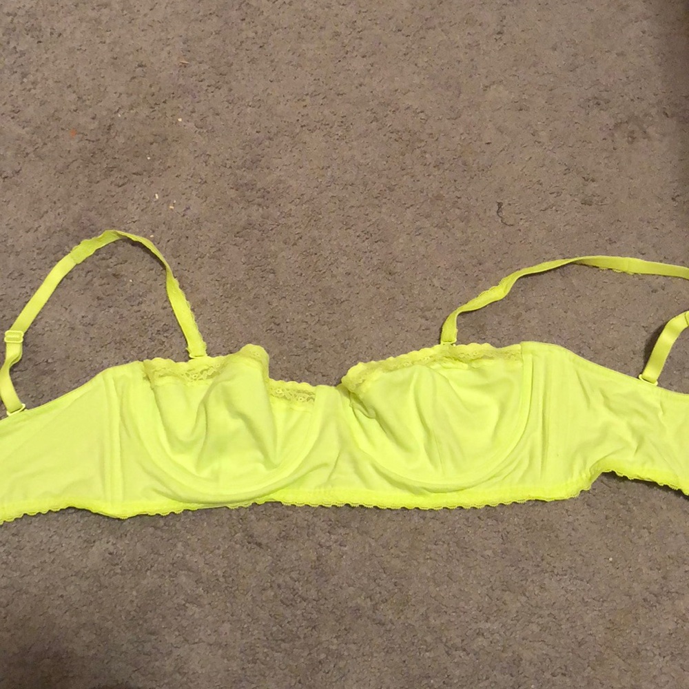Victoria secret bra